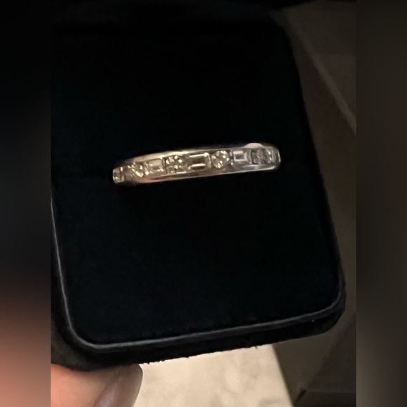 Tiffany & Co. platinum and diamond 3.0mm "Half Circle" ring - Picture 2 of 6